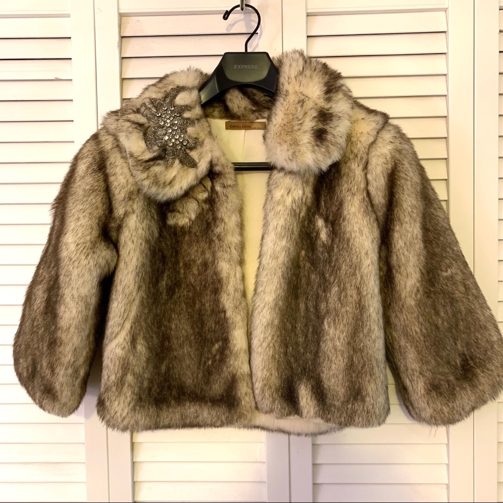 Faux Fur Jacket 3/4 length sleeve Sz S